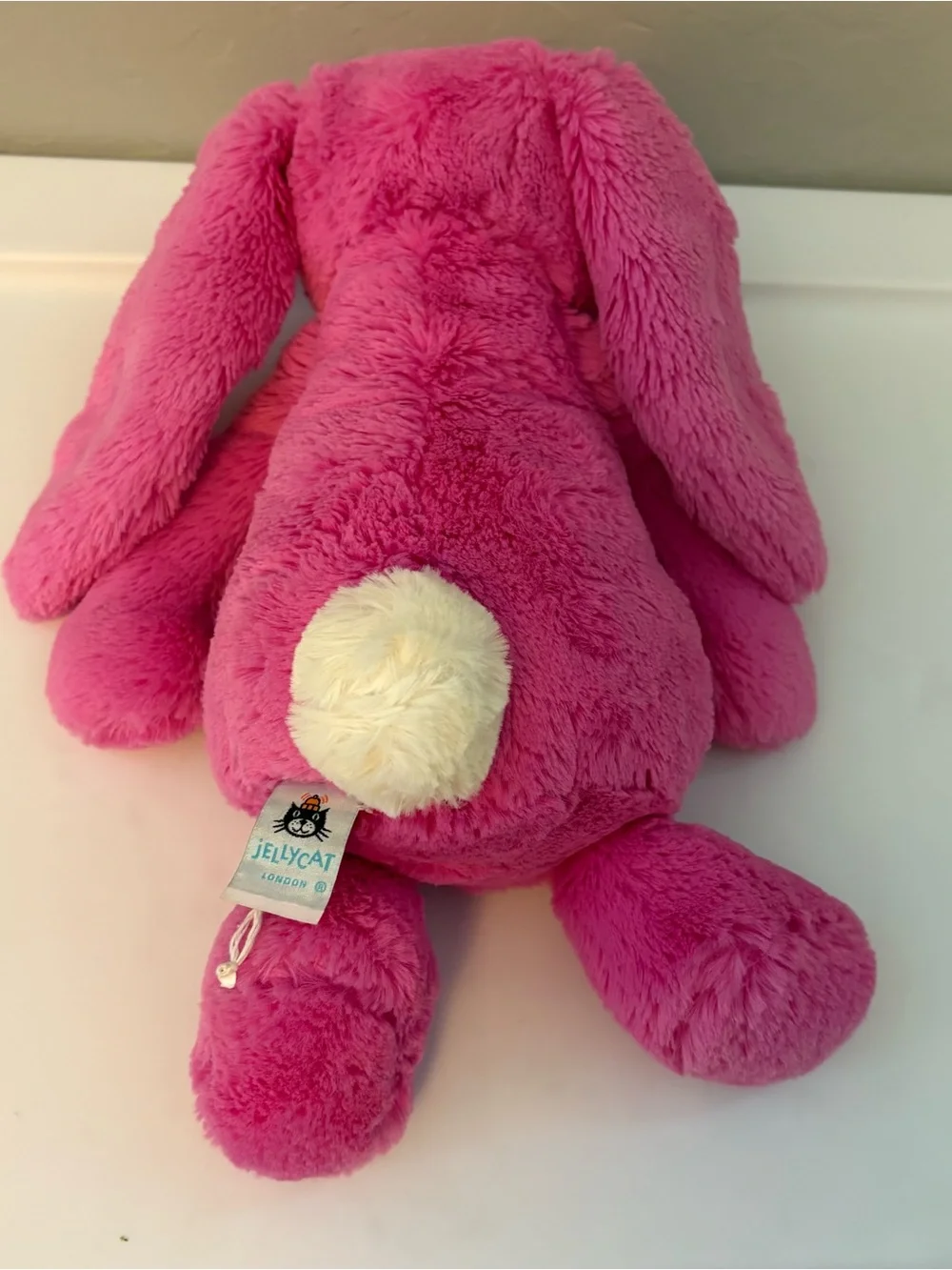Jellycat bashful bunny hot pink medium 12 inch retired